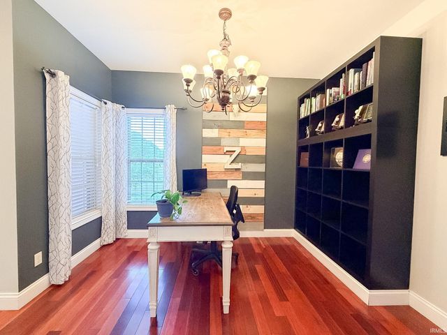 9020 Pierce Drive, Evansville, IN 47725