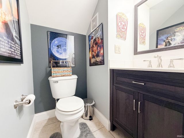 9020 Pierce Drive, Evansville, IN 47725