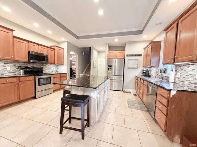 9020 Pierce Drive, Evansville, IN 47725
