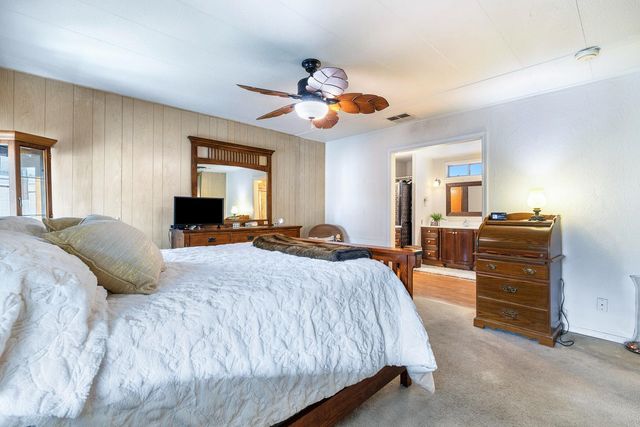 2706 W Ashlan Ave Spc 115, Fresno, CA 93705