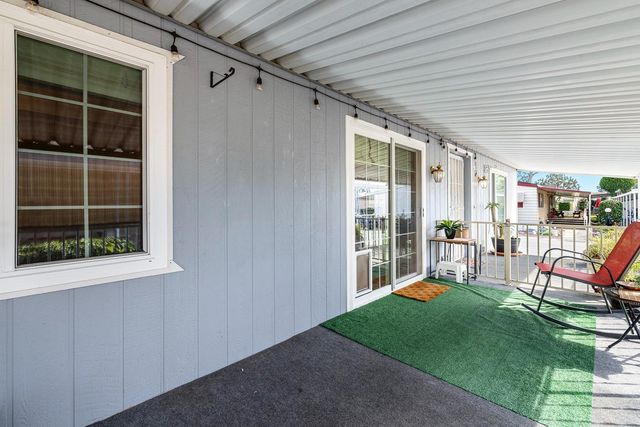 2706 W Ashlan Ave Spc 115, Fresno, CA 93705