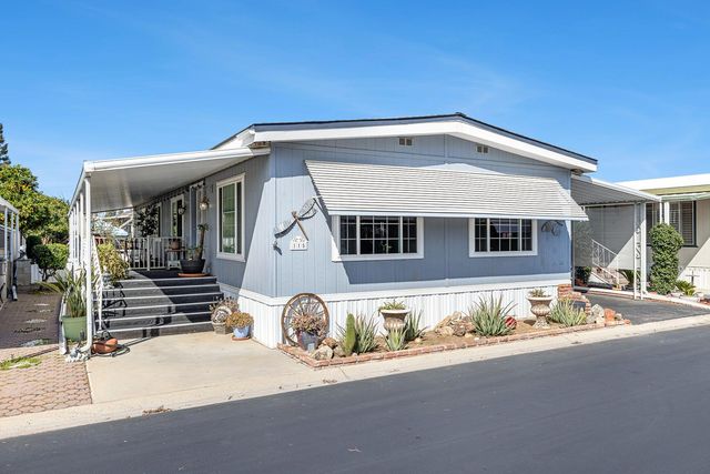 2706 W Ashlan Ave Spc 115, Fresno, CA 93705