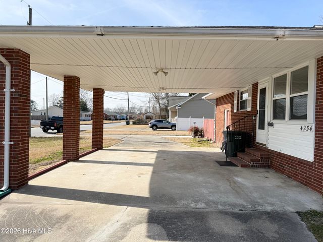 4254 Washington Street, Ayden, NC 28513