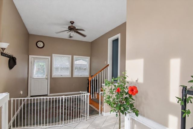 5 Merrimack Street, Hudson, NH 03051
