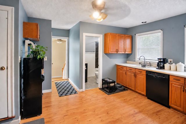 5 Merrimack Street, Hudson, NH 03051