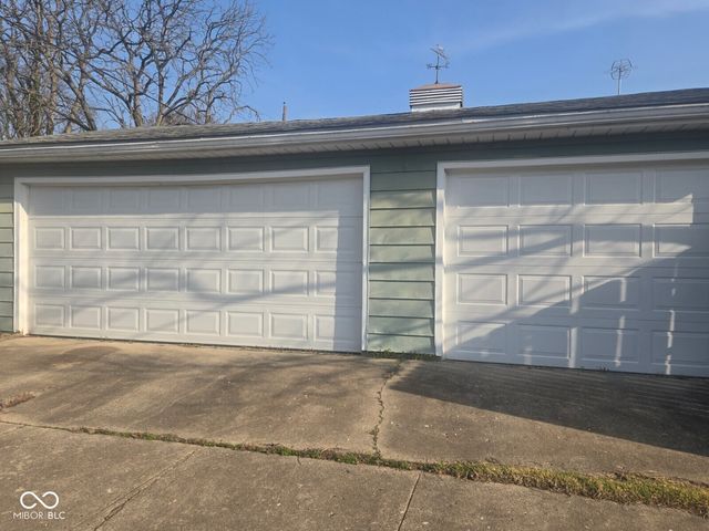 2031 S 8th Street, Terre Haute, IN 47802