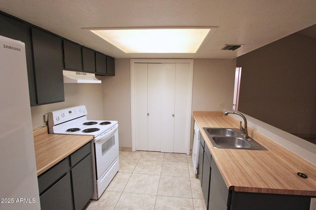 1495 E 29TH Avenue 3, Apache Junction, AZ 85119