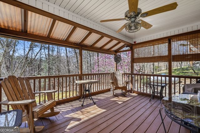64 Pin Oak Lane, Ellijay, GA 30540
