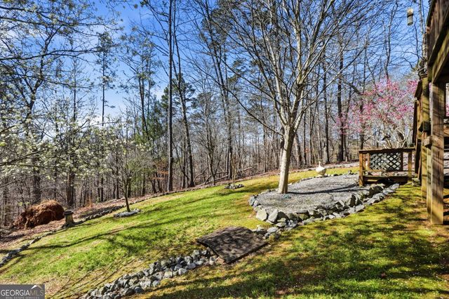 64 Pin Oak Lane, Ellijay, GA 30540