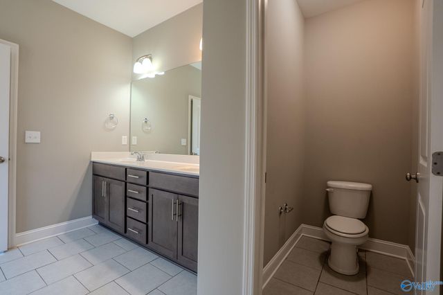 264 Willow Bank Circle, Decatur, AL 35603