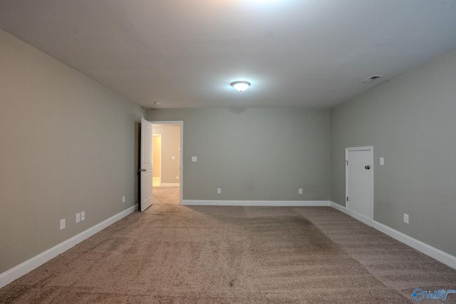 264 Willow Bank Circle, Decatur, AL 35603