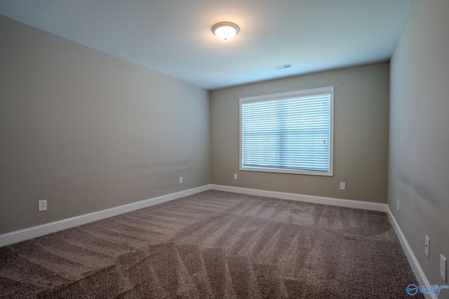 264 Willow Bank Circle, Decatur, AL 35603