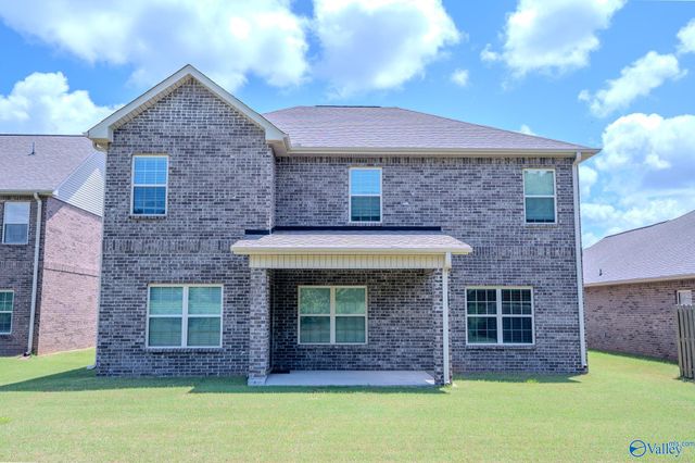 264 Willow Bank Circle, Decatur, AL 35603
