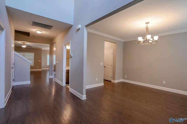 264 Willow Bank Circle, Decatur, AL 35603
