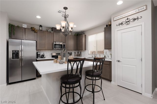 9719 Zircon Cliff Avenue, Las Vegas, NV 89148
