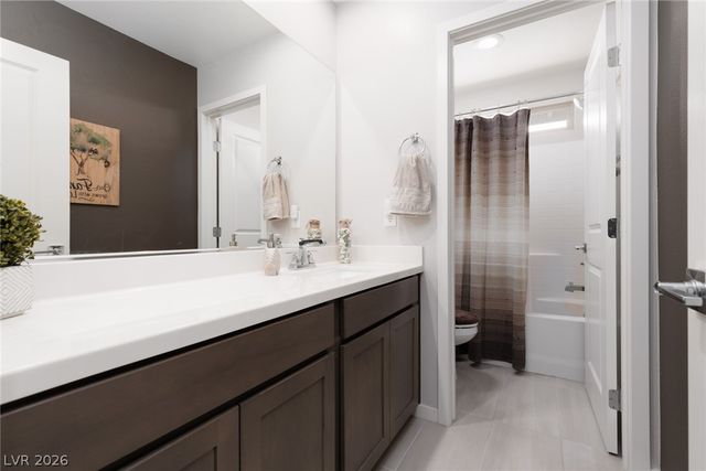 9719 Zircon Cliff Avenue, Las Vegas, NV 89148