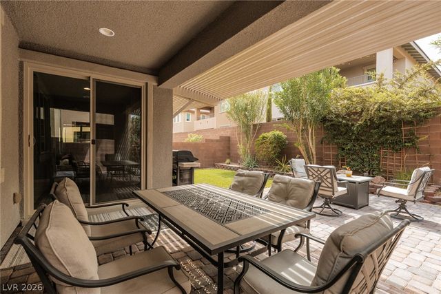 9719 Zircon Cliff Avenue, Las Vegas, NV 89148