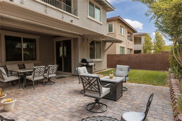 9719 Zircon Cliff Avenue, Las Vegas, NV 89148