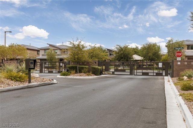 9719 Zircon Cliff Avenue, Las Vegas, NV 89148