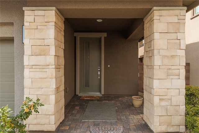 9719 Zircon Cliff Avenue, Las Vegas, NV 89148