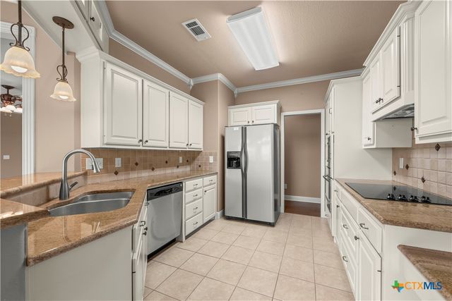 550 Dowell Road, Moody, TX 76557