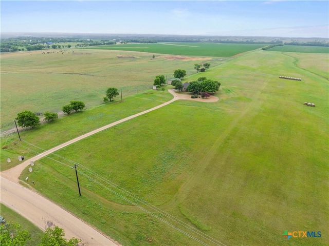 550 Dowell Road, Moody, TX 76557