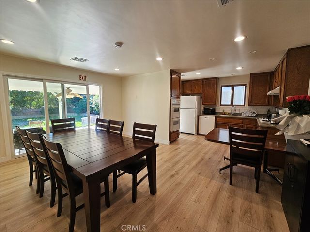 20152 Acre, Winnetka, CA 91306