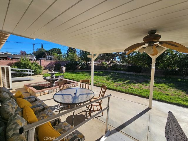 20152 Acre, Winnetka, CA 91306