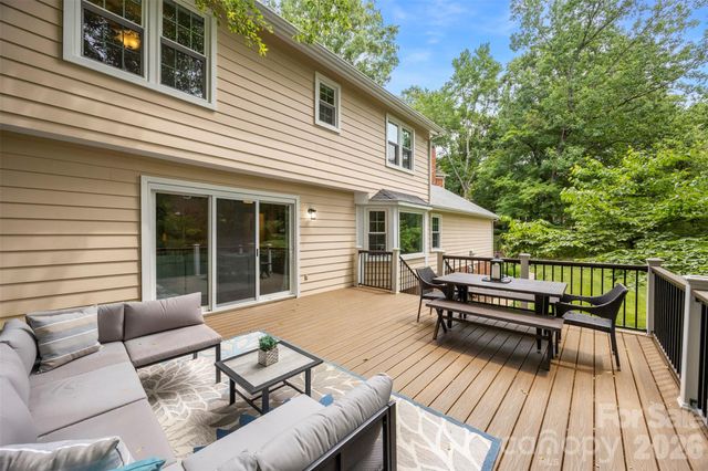 2328 Wittstock Drive, Charlotte, NC 28210
