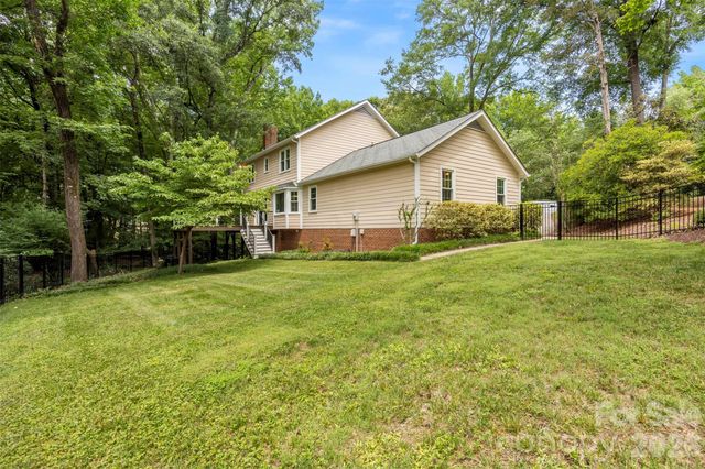 2328 Wittstock Drive, Charlotte, NC 28210