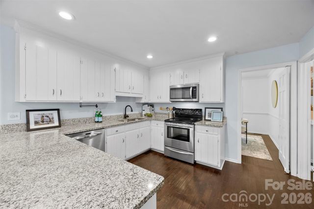 2328 Wittstock Drive, Charlotte, NC 28210
