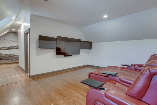 55 Whitworth Blvd, Nashville, TN 37205
