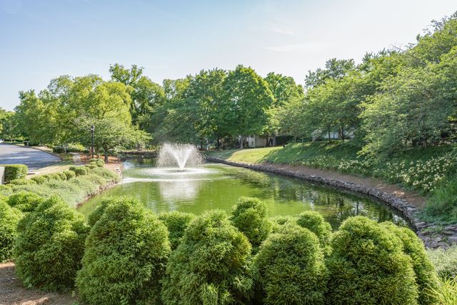 55 Whitworth Blvd, Nashville, TN 37205