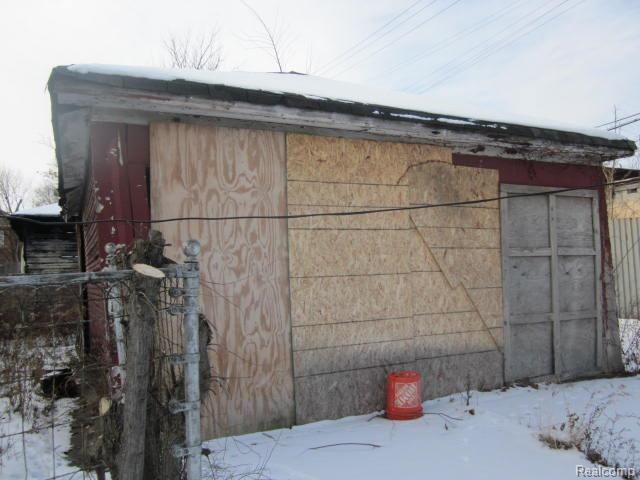3202 Waverly Street, Detroit, MI 48238