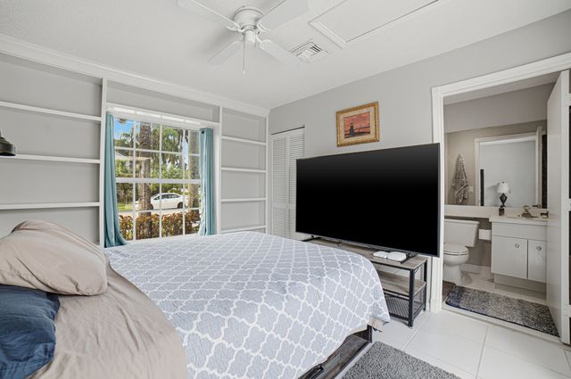 10599 SAINT THOMAS Drive, Boca Raton, FL 33498