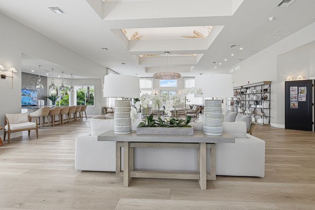 10599 SAINT THOMAS Drive, Boca Raton, FL 33498