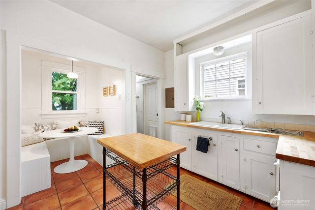 1117 N 84th Street, Seattle, WA 98103