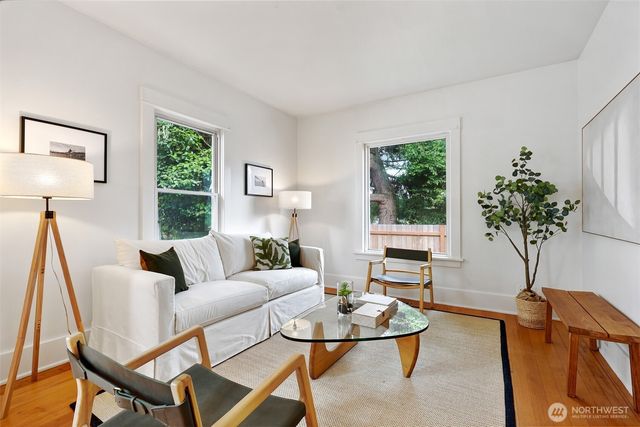 1117 N 84th Street, Seattle, WA 98103