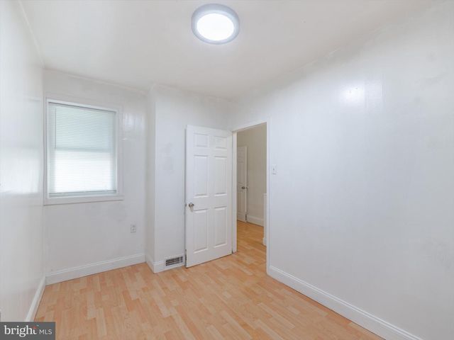 2442 S SHERIDAN ST, Philadelphia, PA 19148