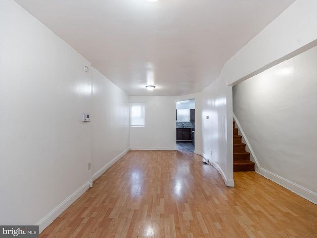 2442 S SHERIDAN ST, Philadelphia, PA 19148