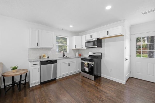 4609 Llyod Street, Kansas City, KS 66103