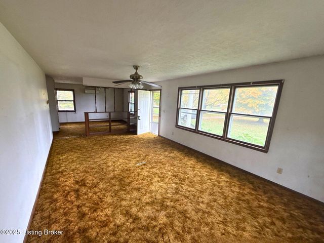 2730 Garrett Rd, Ekron, KY 40117