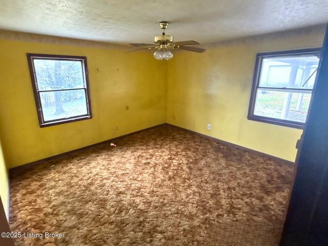 2730 Garrett Rd, Ekron, KY 40117