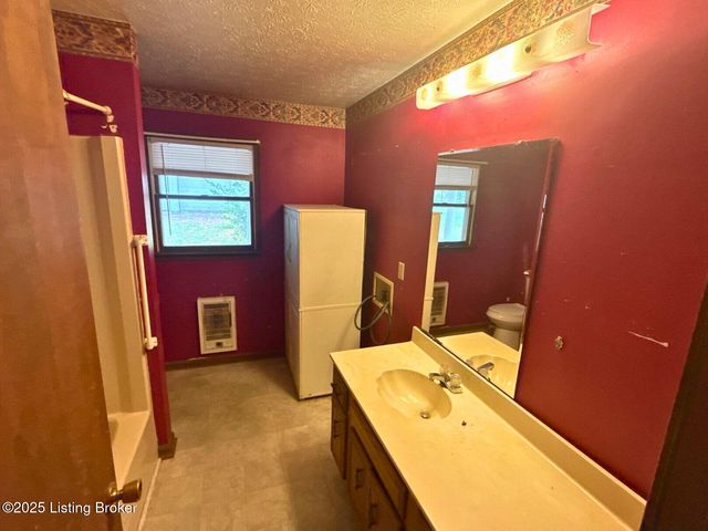 2730 Garrett Rd, Ekron, KY 40117