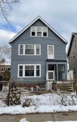 13517 4th Avenue, East Cleveland, OH 44112