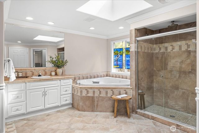 1512 9th Avenue N, Edmonds, WA 98020