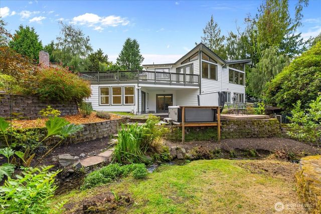 1512 9th Avenue N, Edmonds, WA 98020