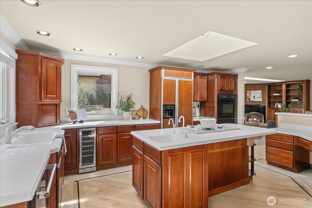 1512 9th Avenue N, Edmonds, WA 98020