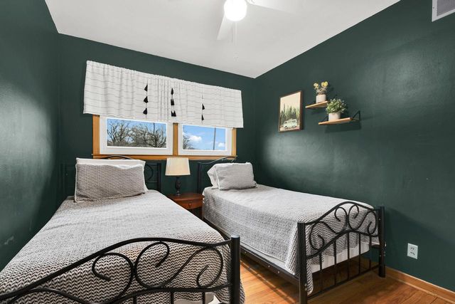 3309 E Lunham AVENUE, Cudahy, WI 53110