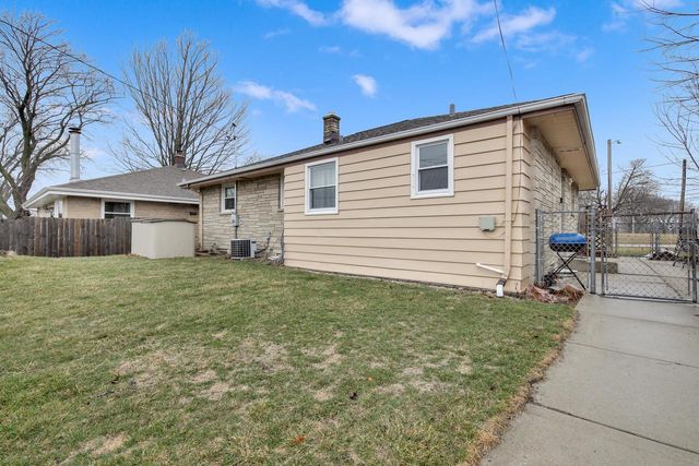 3309 E Lunham AVENUE, Cudahy, WI 53110